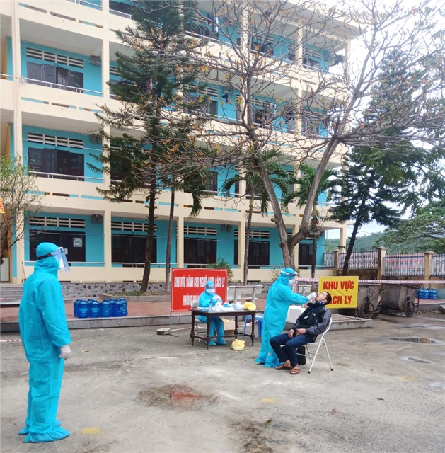 Công ty Than Nam Mẫu đón công nhân trở lại làm việc