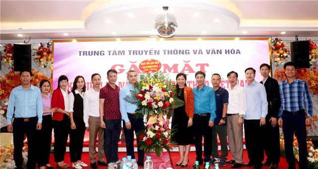 Gặp mặt kỷ niệm 75 năm Ngày truyền thống Thể dục thể thao Việt Nam 27-3 (1946-2021)