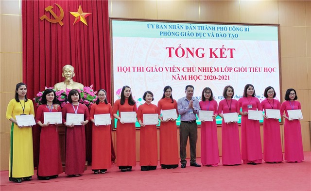 Tổng kết hội thi giáo viên chủ nhiệm lớp giỏi cấp tiểu học năm học 2020 - 2021