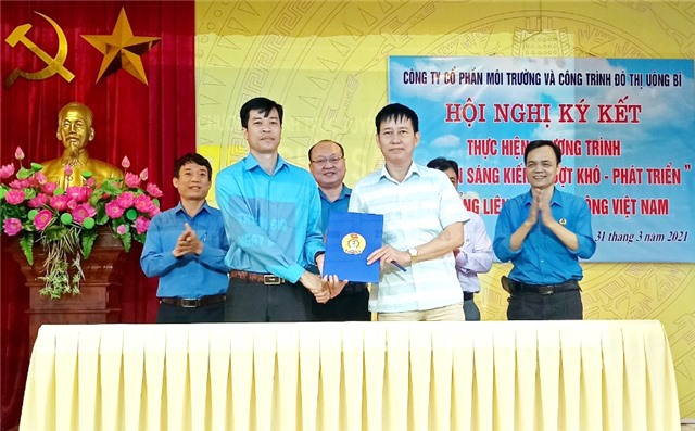 Ký kết thực hiện Chương trình “75 nghìn sáng kiến - vượt khó -phát triển”