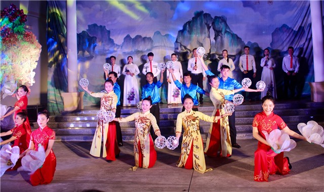 Chương trình biểu diễn nghệ thuật tuyên truyền, giáo dục pháp luật về phòng, chống tham nhũng và chào mừng bầu cử HĐND các cấp năm 2021