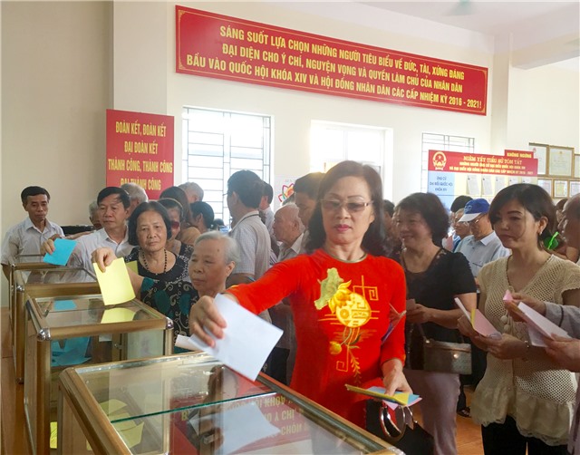 Những sự kiện bất ngờ làm gián đoạn cuộc bỏ phiếu được xử lý như thế nào?