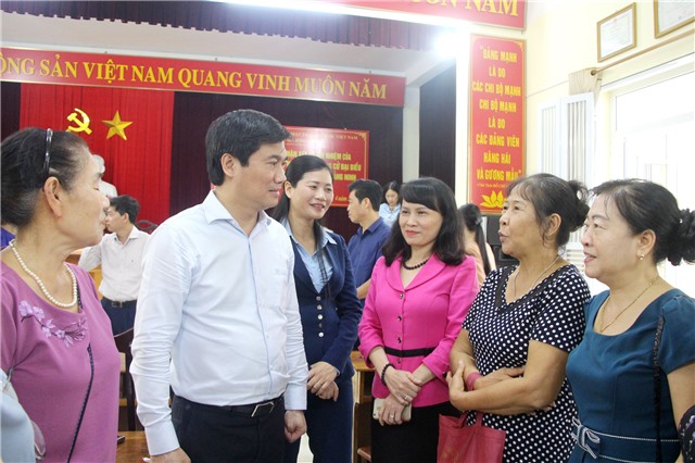 Người ứng cử phải đáp ứng các tiêu chuẩn nào?