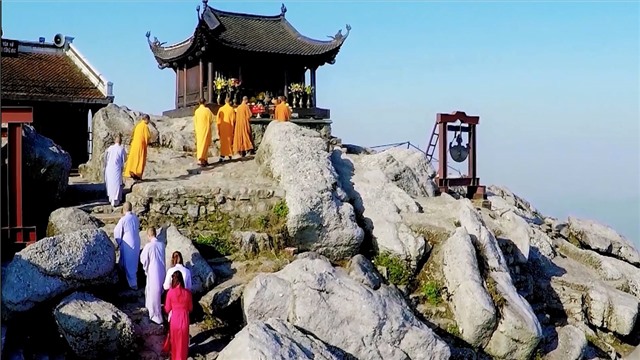 Uông Bí - Du lịch bốn mùa