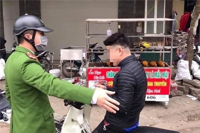 Không đeo khẩu trang phòng dịch COVID-19 nơi công cộng bị phạt thế nào?