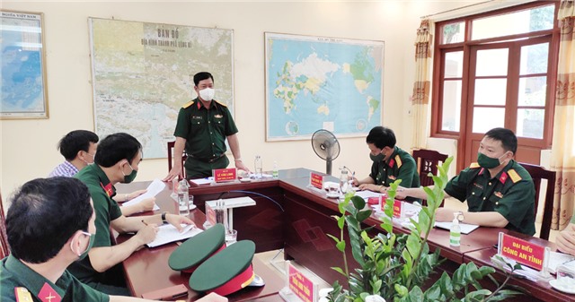 Đoàn công tác của Tỉnh kiểm tra công tác đảm bảo an ninh trật tự, y tế và hậu cần phục vụ bầu cử