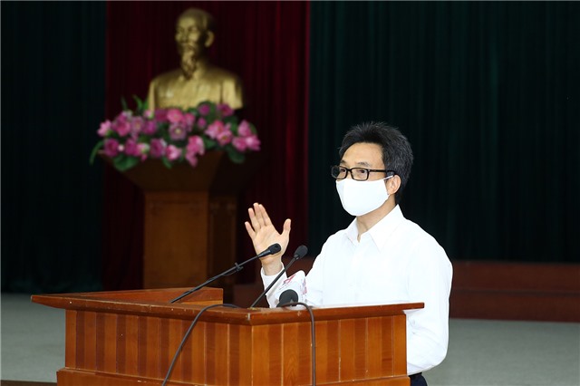 ‘Chiến lược chống dịch là xuyên suốt, không thay đổi’