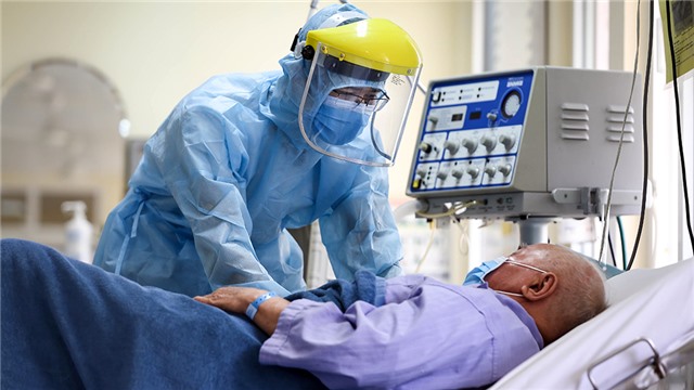 Nhân Ngày Quốc tế Điều dưỡng 12/5: Tôn vinh những con người thầm lặng