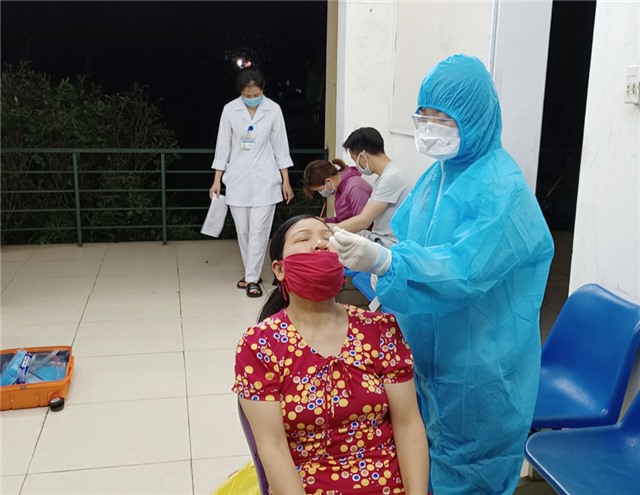 Trung tâm y tế Uông Bí: nhanh chóng truy vết các trường hợp liên quan ca nhiễm Covid-19 có đi đến phường Vàng Danh và xã Thượng Yên Công