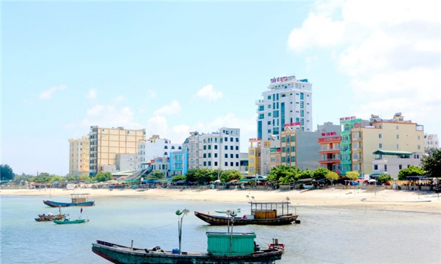 Tháng năm về, nhớ Bác Hồ