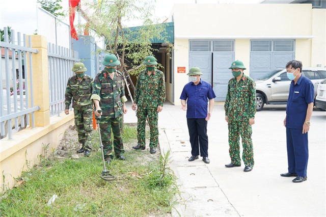 Tiểu ban An ninh trật tự - Y tế thành phố triển khai công tác rà phá bom mìn, vật nổ tại các điểm bỏ phiếu