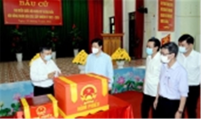 Hưng Yên thêm 3 ca dương tính mới, phòng chống dịch nghiêm tại các điểm bỏ phiếu