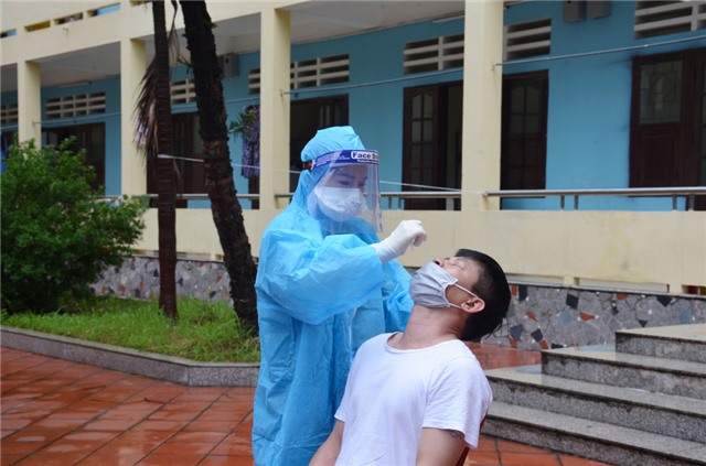 Mở rộng xét nghiệm để kiểm soát dịch