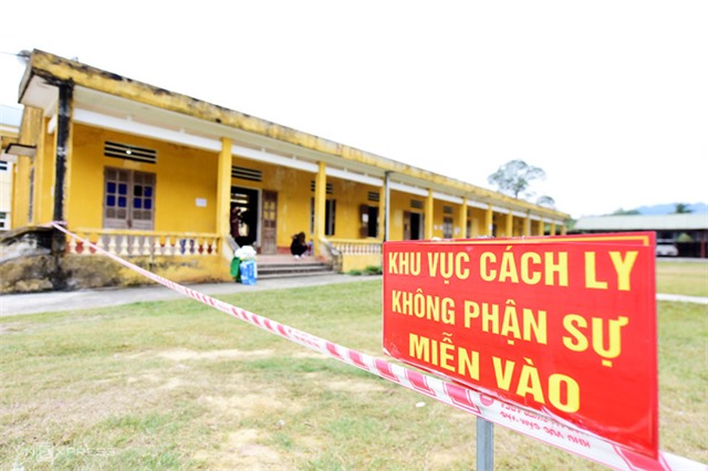 27 người Hà Nội trong khu cách ly tập trung nghi mắc Covid-19