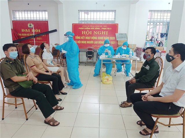 Hoàn thành lấy mẫu xét nghiệm đối với những trường hợp có yếu tố dịch tễ liên quan đến các địa điểm có F0 theo thông báo khẩn của Bộ Y tế