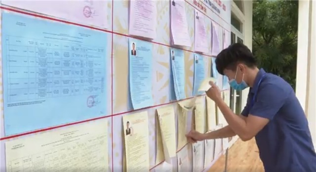  Chuẩn bị tốt cho sinh viên ĐH Ngoại thương cơ sở Quảng Ninh và ĐH Hạ Long cơ sở 1 tham gia bầu cử