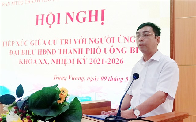 Cử tri phường Trưng Vương tiếp xúc với người ứng cử Đại biểu HĐND thành phố Uông Bí khoá XX, nhiệm kỳ 2021-2026