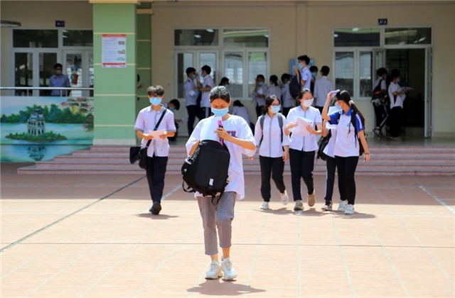 Tuyển sinh lớp 10 THPT năm học 2021-2022: Dự kiến điểm chuẩn tăng