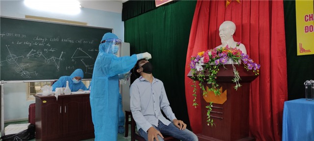 Khẩn trương truy vết, khoanh vùng ứng phó với dịch Covid-19