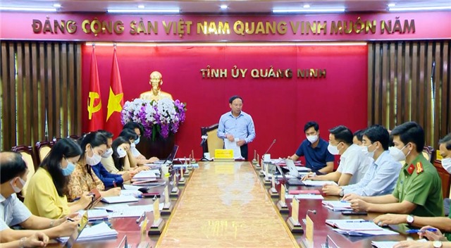 Từ 00h00' ngày 20/7, khuyến cáo người dân Quảng Ninh chỉ ra khỏi nhà khi thực sự cần thiết