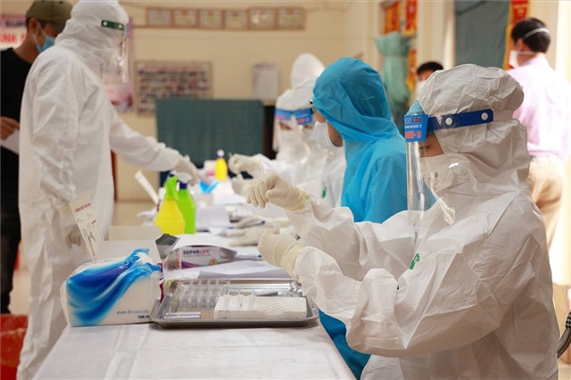 Tối 26/7: Thêm 5.174 ca mắc COVID-19; 2.006 bệnh nhân xuất viện