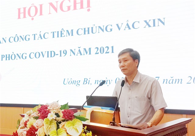 Uông Bí: Tập huấn công tác tiêm chủng vắc xin phòng Covid-19