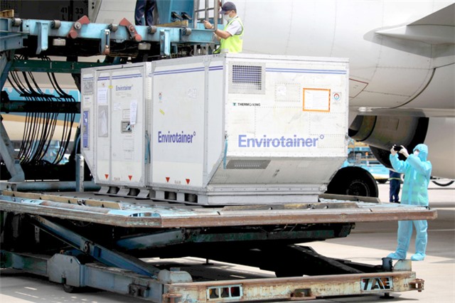 Bộ Y tế phân bổ hơn 2,9 triệu liều vaccine AstraZeneca