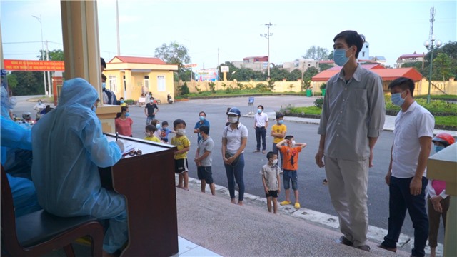 Thêm 1 lái xe và 4 người khác dương tính ở Hưng Yên