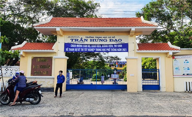 Dừng ba điểm thi do phát hiện thí sinh dương tính
