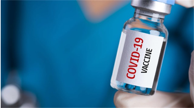 Ngày 15/8: Có 100 người Việt Nam tình nguyện đầu tiên tiêm thử nghiệm mũi 1 vaccine COVID-19 công nghệ Mỹ