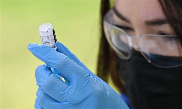 Khi nào cần tiêm mũi vaccine Covid-19 nhắc lại?