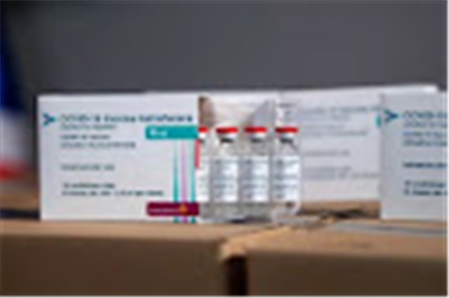 Thêm 1,2 triệu liều vaccine AstraZeneca về Việt Nam