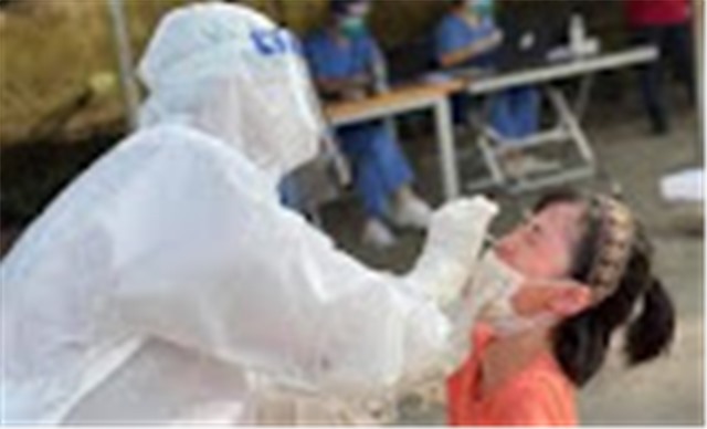 3 người một nhà ở Long Biên cùng lúc phát hiện mắc COVID-19, Hà Nội thêm 5 ca