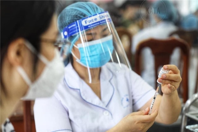 Bộ Y tế sẽ xây dựng hướng dẫn mới về phương án tiêm vaccine trong tình trạng khan hiếm