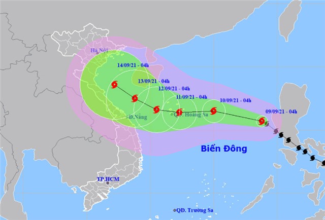 Bão số 5 di chuyển nhanh và tiếp tục mạnh lên