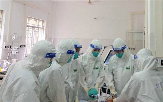 Đếm số ca COVID-19 hàng ngày ở Việt Nam còn phù hợp?