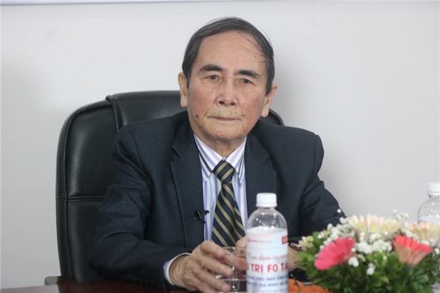 Chuyên gia cảnh báo: Nguy hiểm ý định "nhiễm COVID-19 sớm để... ăn Tết cho ngon"