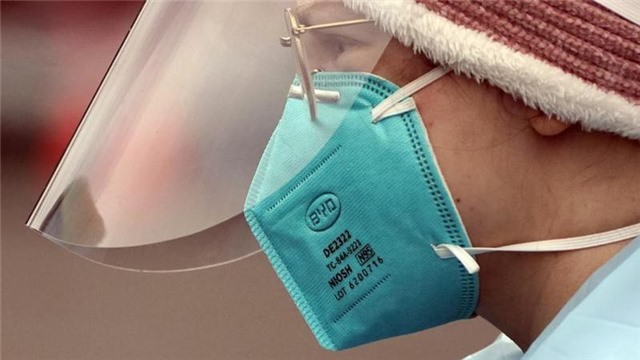 Đeo khẩu trang như thế nào để chống được lây nhiễm COVID-19?