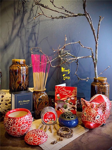 Ngày Tết nói chuyện về hương trầm