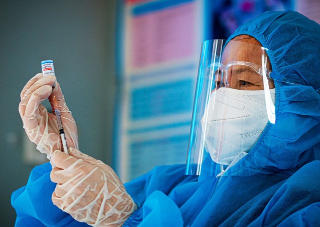 Hướng dẫn mới nhất về tiêm liều bổ sung cho người đã tiêm vaccine phòng COVID-19 Vero Cell