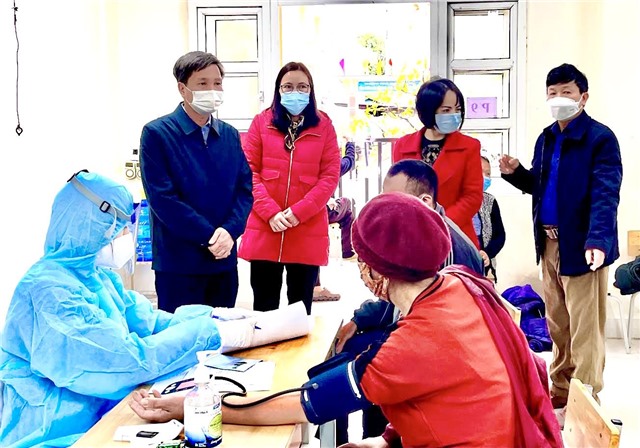 Lãnh đạo thành phố kiểm tra công tác tiêm mũi 3 vắc xin phòng Covid - 19