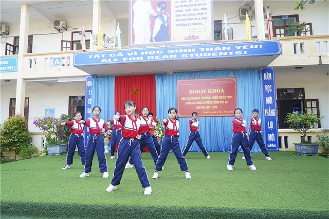Tiểu học Trần Hưng Đạo khai mạc Hội khỏe Phù Đổng; tuyên truyền PCCC, ATGT, phòng chống xâm hại cho học sinh