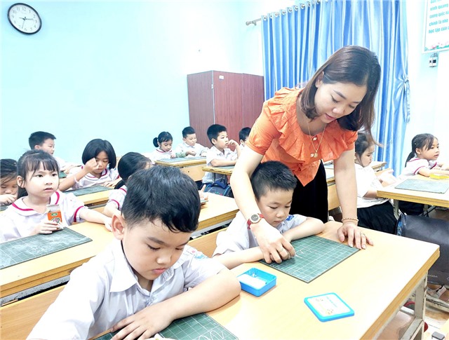 Cô giáo Đào Thị Dung - Tấm gương nhà giáo tiêu biểu