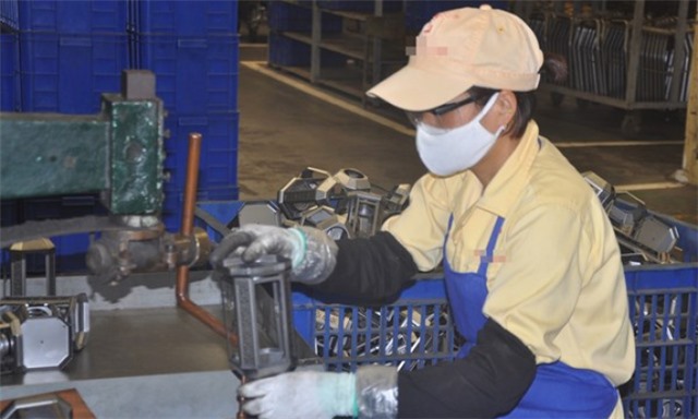 Cách tính trợ cấp mất việc công nhân cần nắm được