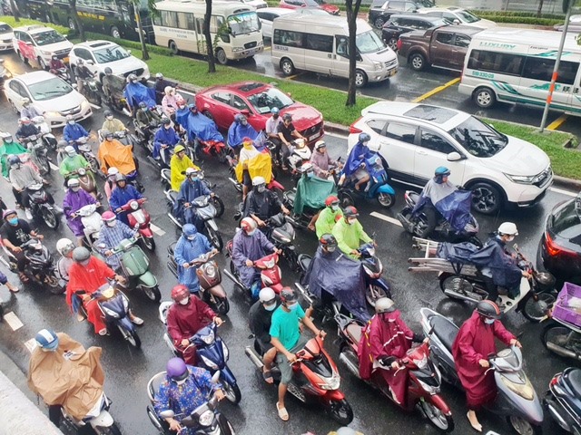 Có nên bỏ bảo hiểm bắt buộc với xe máy?