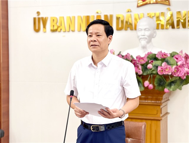 UBND thành phố họp phiên thường kỳ tháng 11/2022
