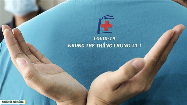 Những đôi bàn tay “đánh bay COVID-19”