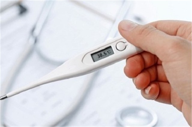 Cách xử trí các triệu chứng sốt khi mắc Covid-19