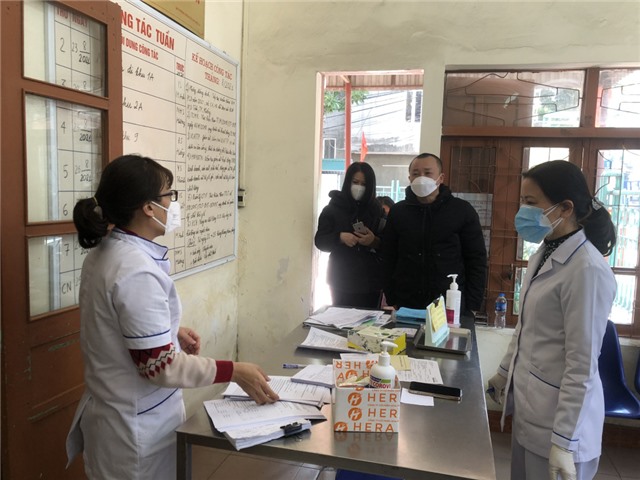 Tiếp tục tăng cường nhân lực y tế và tình nguyện viên hỗ trợ cho các địa phương phòng chống dịch Covid-19