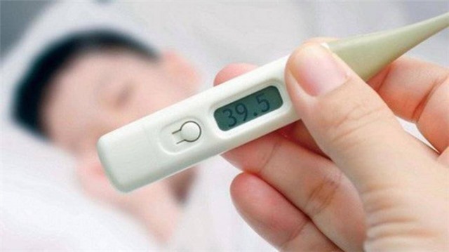 Những sai lầm khi chăm sóc trẻ mắc Covid-19 tại nhà khiến bệnh thêm nặng